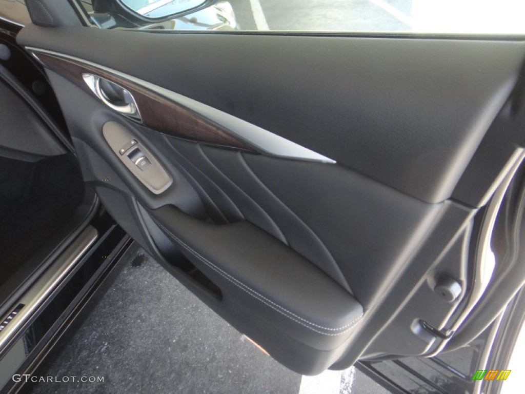 2014 Infiniti Q 50 3.7 Premium Graphite Door Panel Photo #95434169