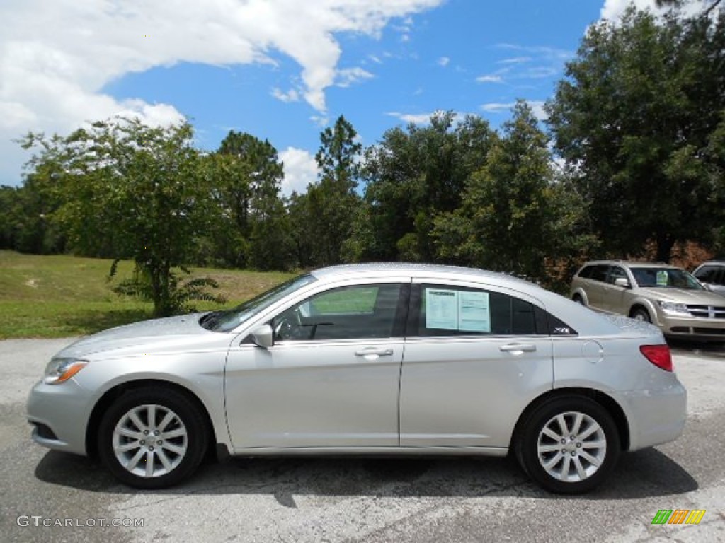 2011 200 Touring - Bright Silver Metallic / Black/Light Frost Beige photo #2