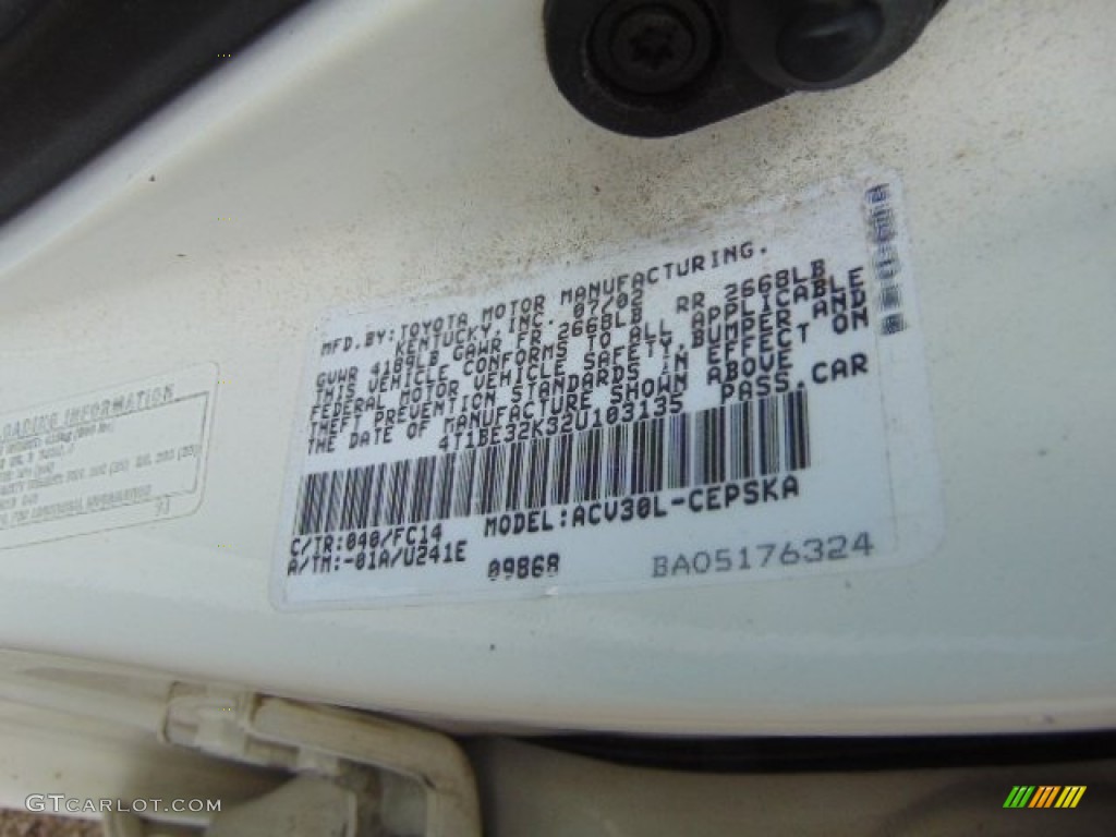 2002 Camry Color Code 040 for Super White Photo #95438171