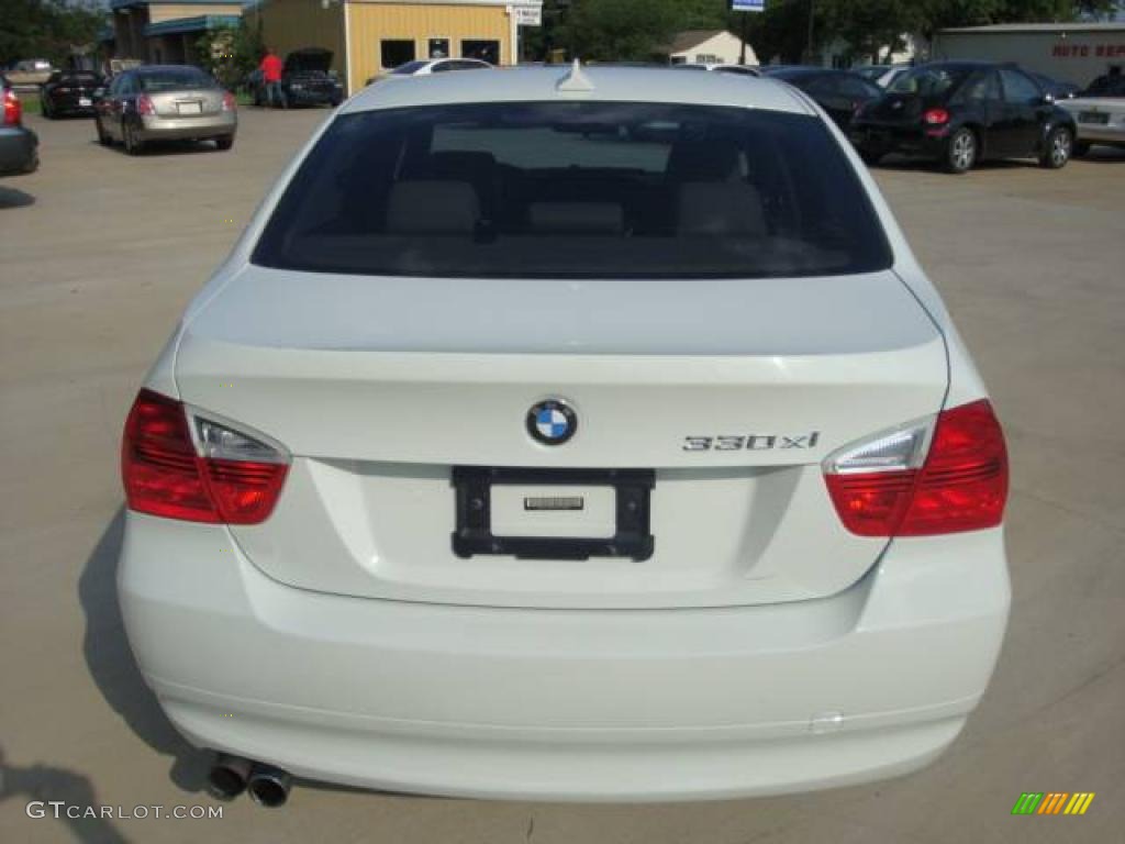 2006 3 Series 330xi Sedan - Alpine White / Beige photo #6