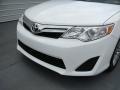 2014 Super White Toyota Camry LE  photo #10