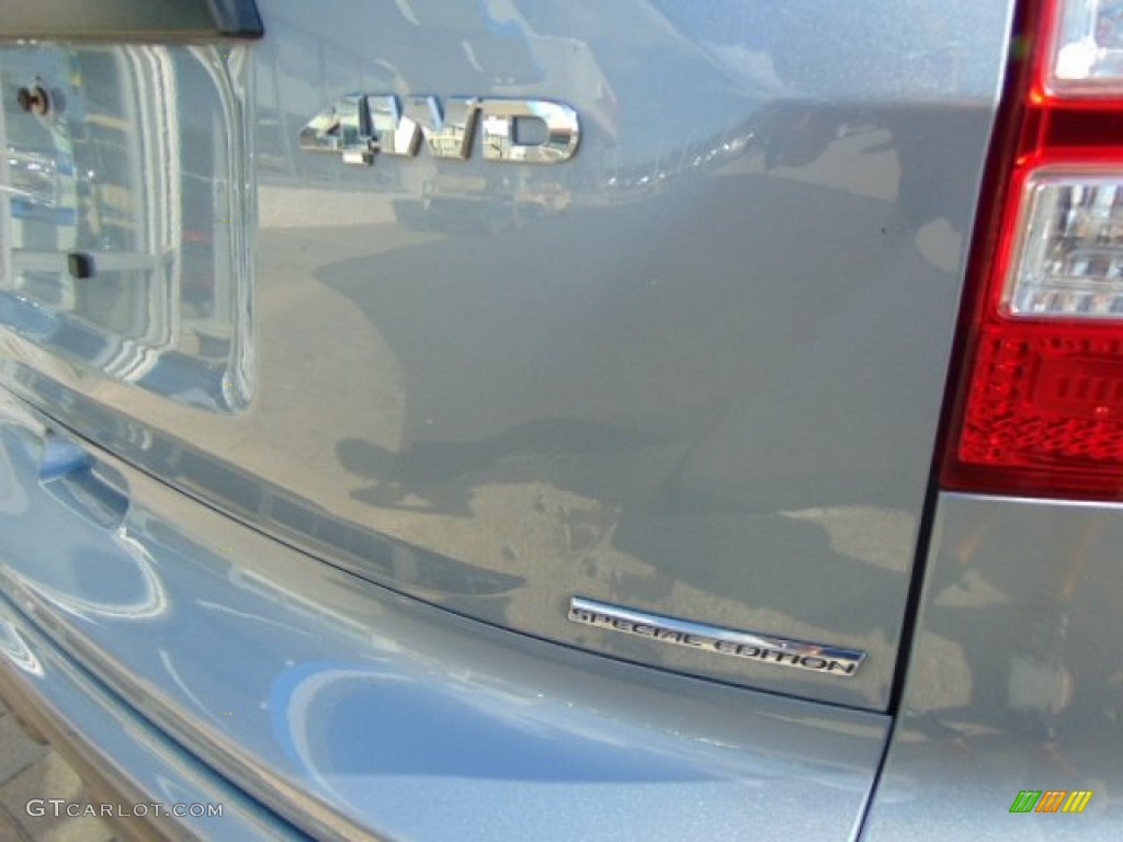 2011 CR-V SE 4WD - Glacier Blue Metallic / Gray photo #8