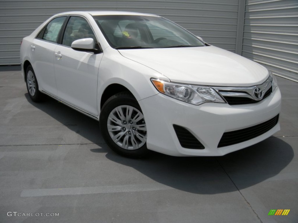 2014 Camry LE - Super White / Ivory photo #1