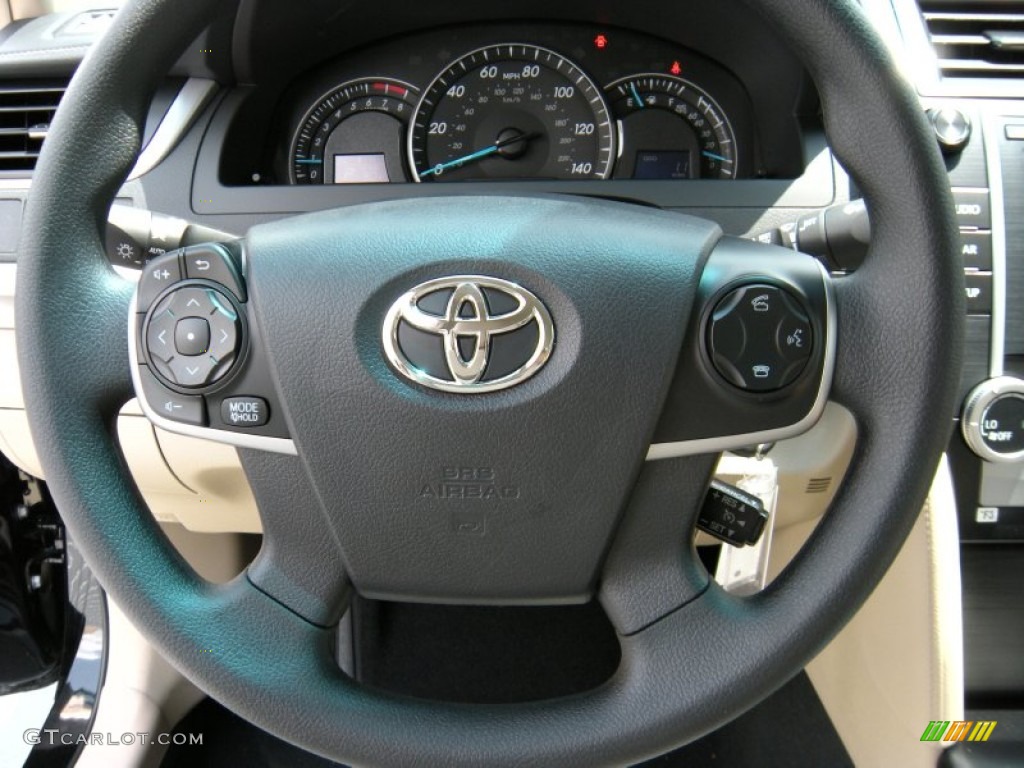 2014 Camry LE - Attitude Black Metallic / Ivory photo #27