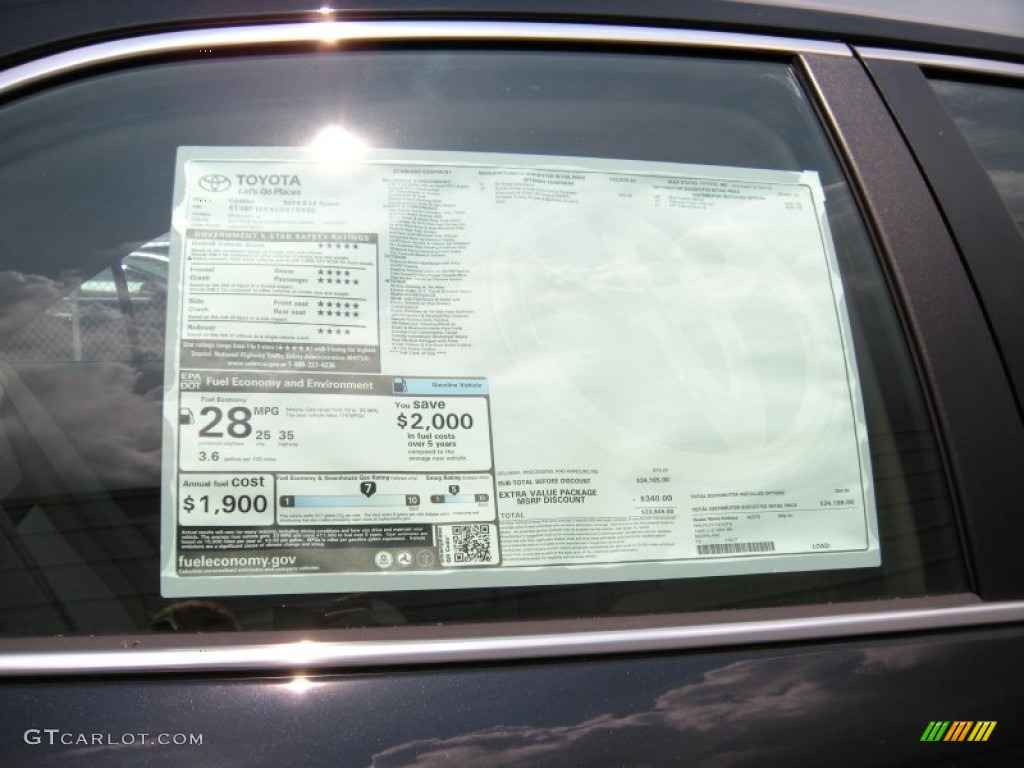 2014 Camry LE - Attitude Black Metallic / Ivory photo #30