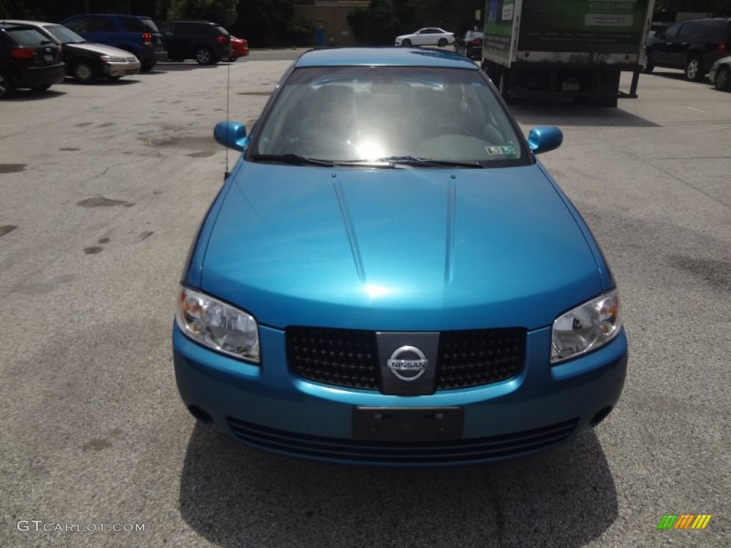 2004 Sentra 1.8 S - Vibrant Blue / Taupe photo #11