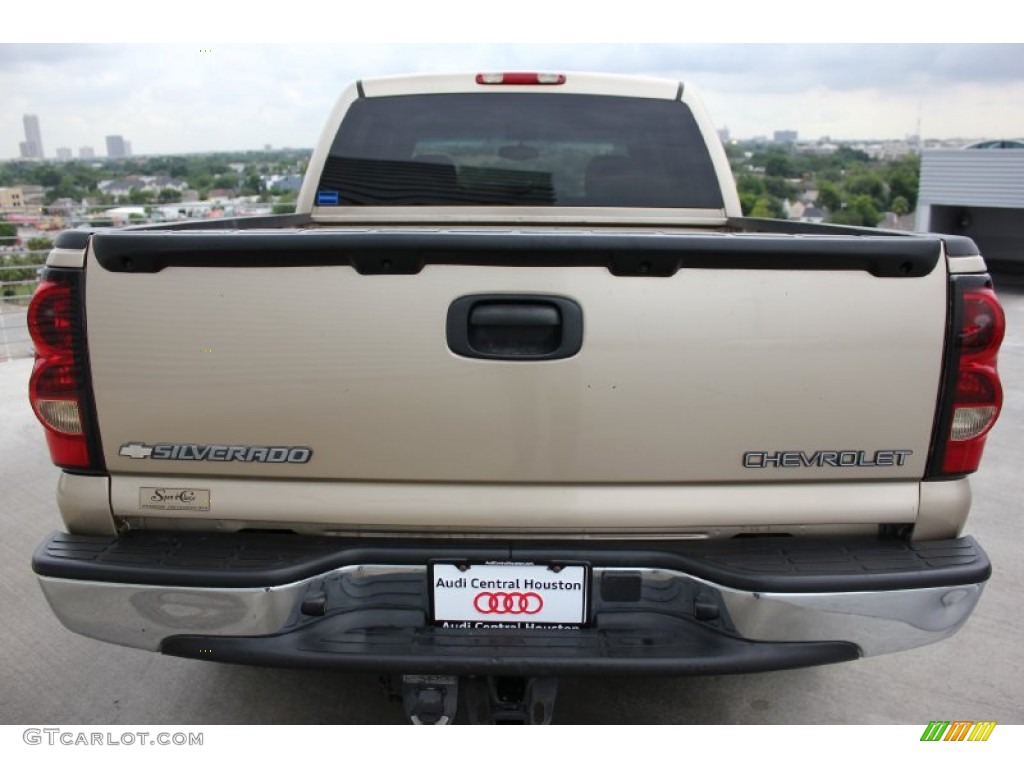 2005 Silverado 1500 LS Crew Cab - Sandstone Metallic / Tan photo #7