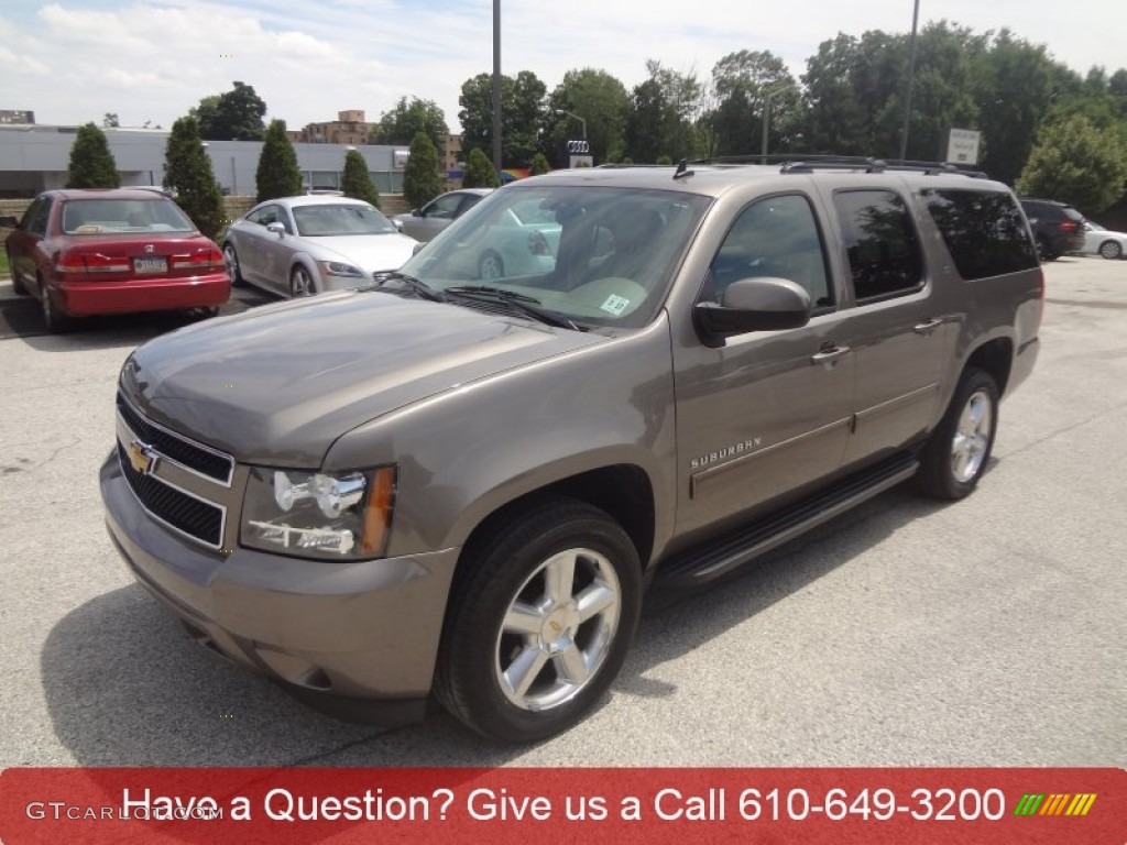 2012 Suburban LT 4x4 - Graystone Metallic / Light Cashmere/Dark Cashmere photo #7