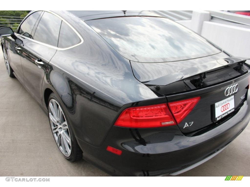 2012 A7 3.0T quattro Premium - Brilliant Black / Black photo #7