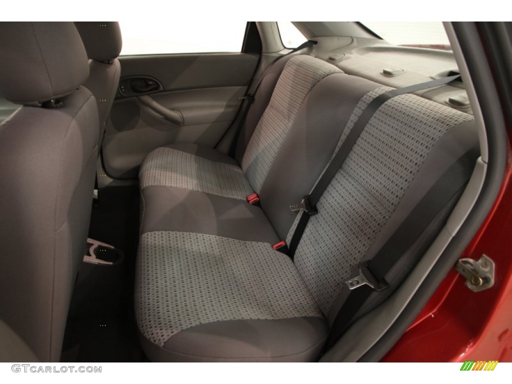 2005 Ford Focus ZX4 S Sedan Rear Seat Photos