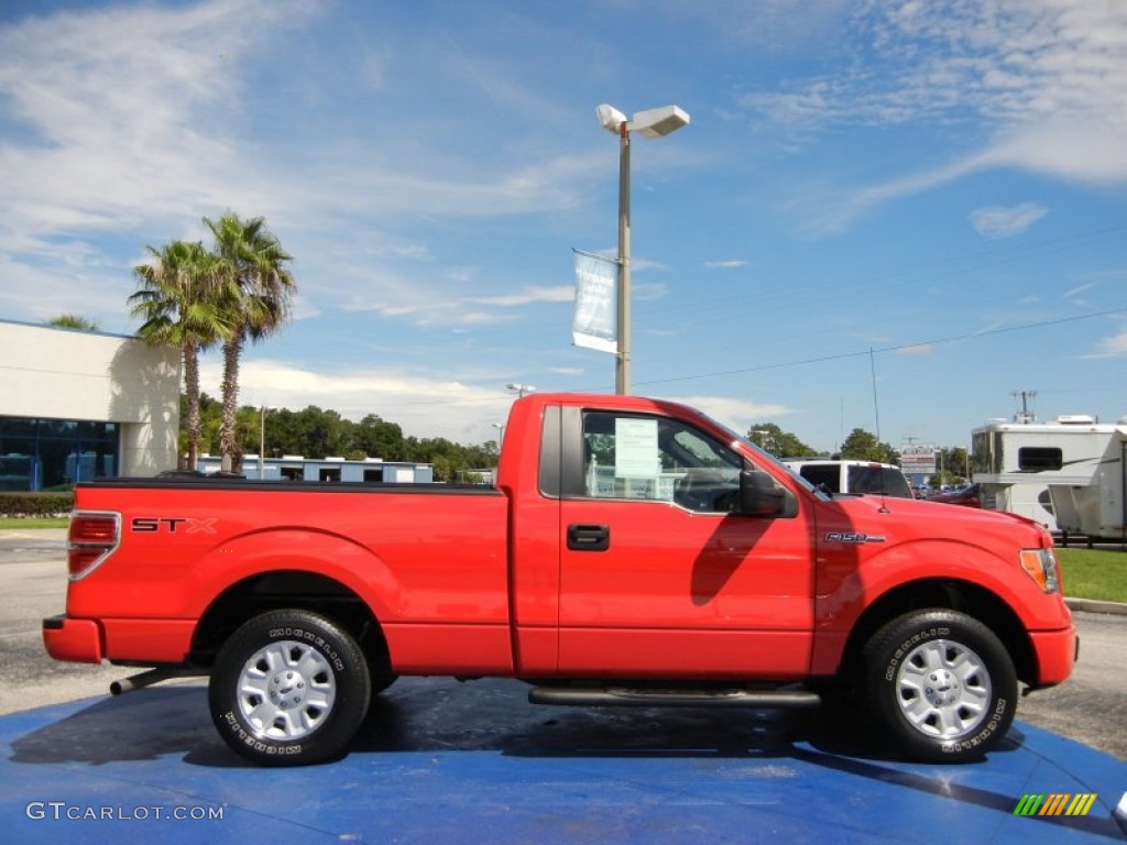 2011 F150 STX Regular Cab - Race Red / Steel Gray photo #9