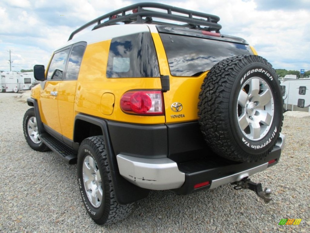 2007 FJ Cruiser 4WD - Sun Fusion / Dark Charcoal photo #22