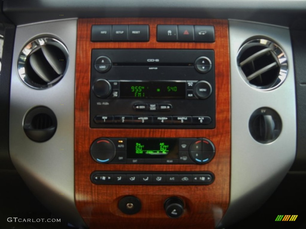 2007 Ford Expedition EL Eddie Bauer Controls Photo #95452571