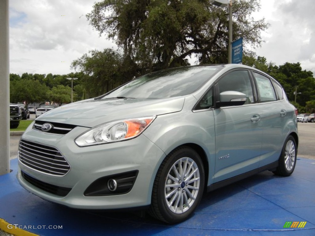 2014 Ford C-Max Hybrid SEL Exterior Photos