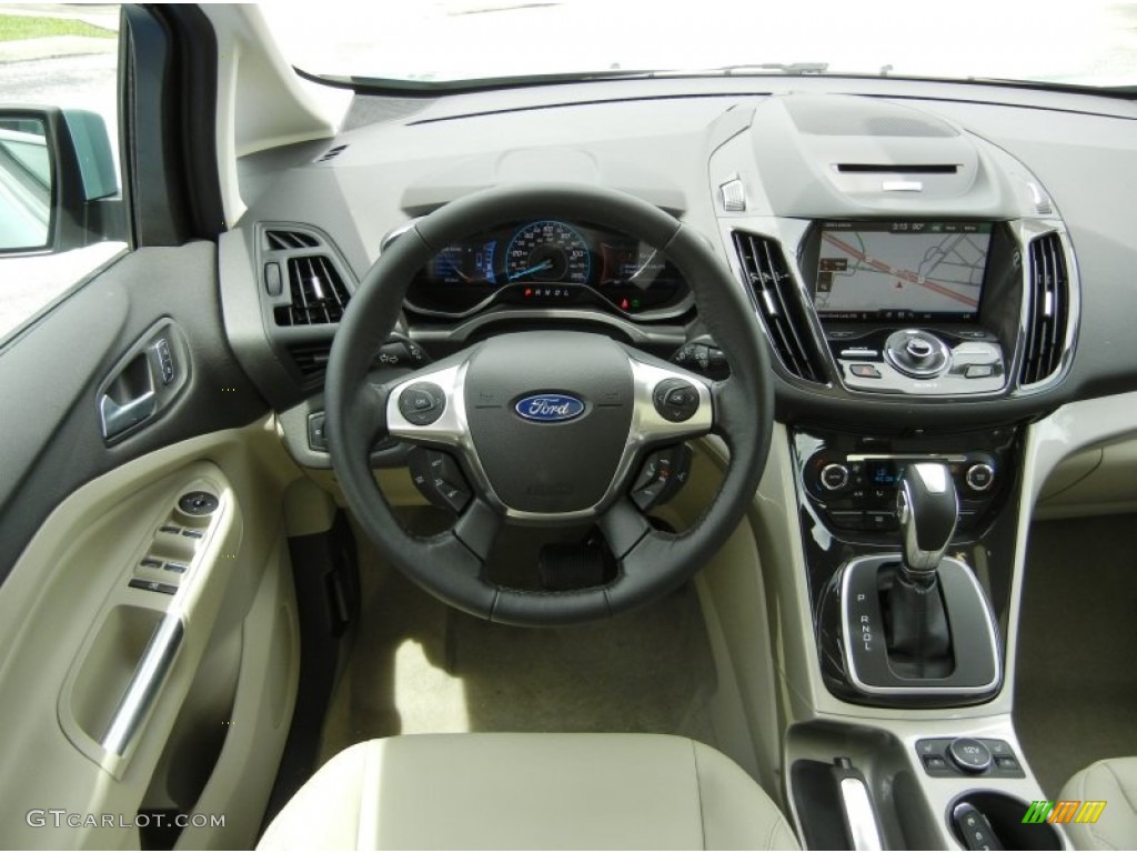 2014 Ford C-Max Hybrid SEL Dashboard Photos