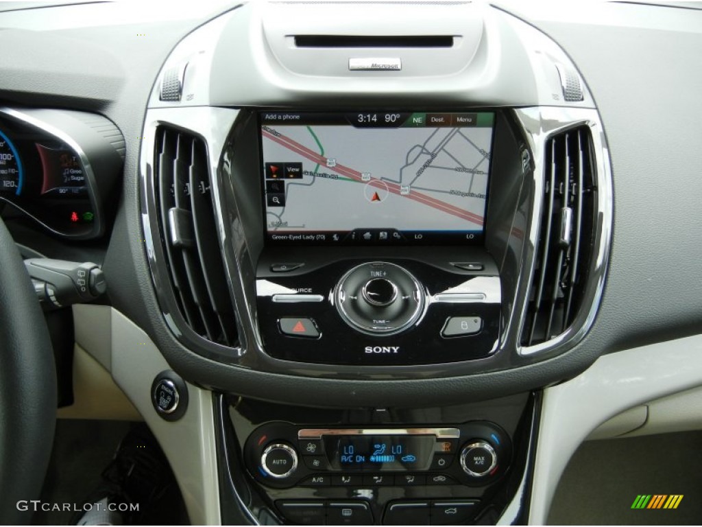 2014 Ford C-Max Hybrid SEL Navigation Photos
