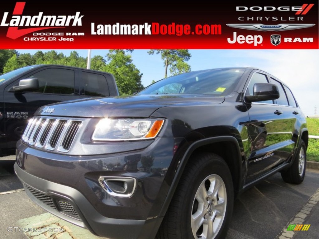 Maximum Steel Metallic Jeep Grand Cherokee