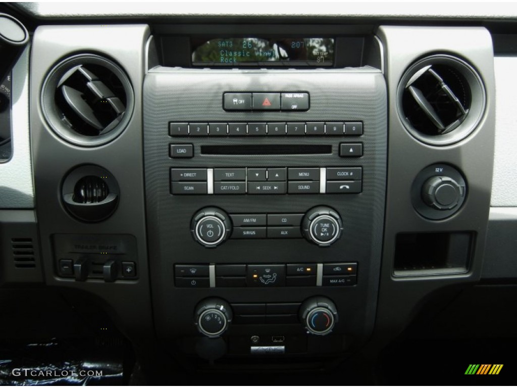 2014 Ford F150 STX Regular Cab Controls Photo #95456321