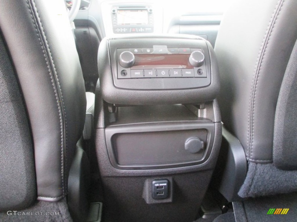 2015 GMC Acadia SLT AWD Controls Photo #95458070