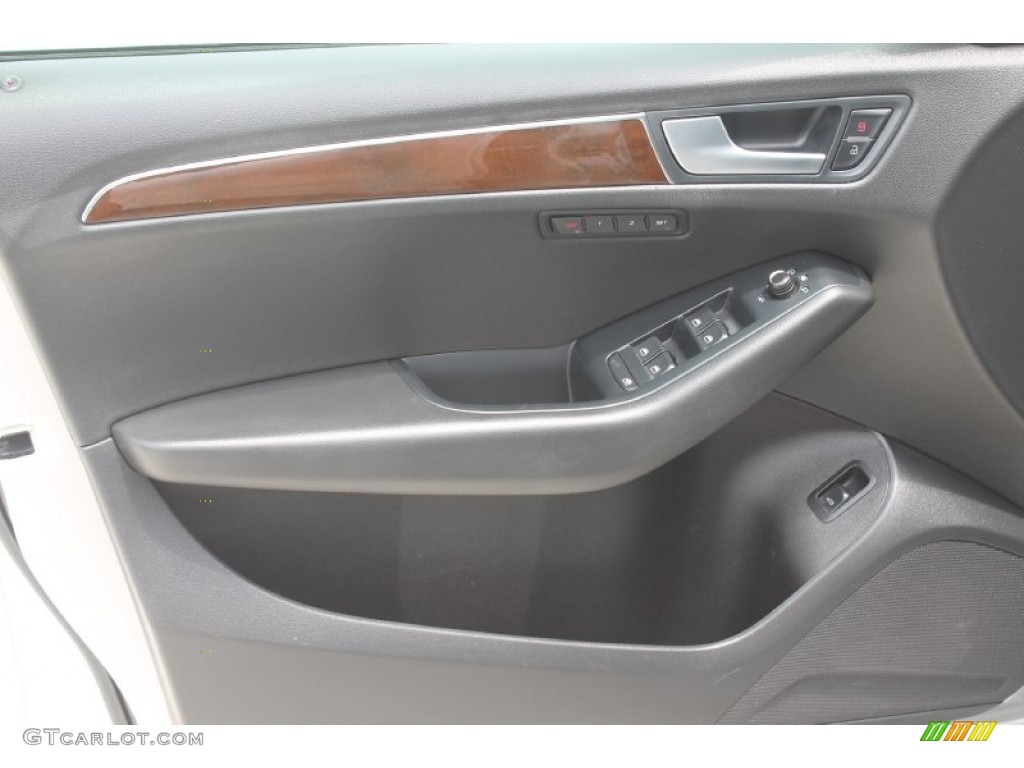 2009 Q5 3.2 Premium Plus quattro - Ice Silver Metallic / Black photo #13