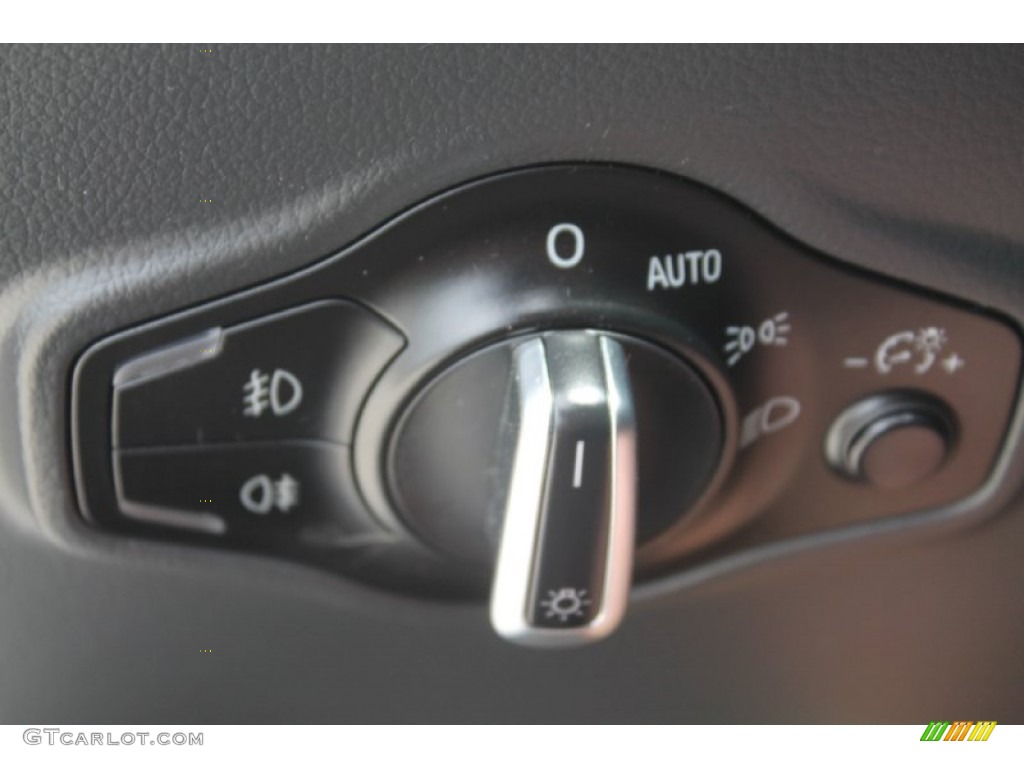 2009 Q5 3.2 Premium Plus quattro - Ice Silver Metallic / Black photo #25