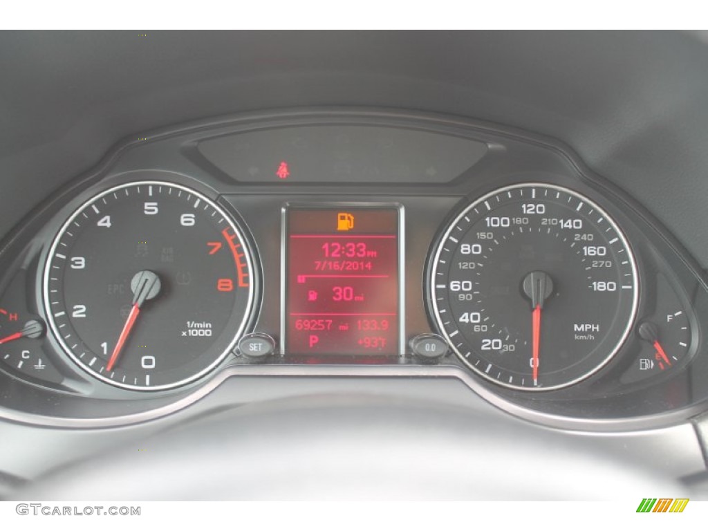 2009 Q5 3.2 Premium Plus quattro - Ice Silver Metallic / Black photo #39