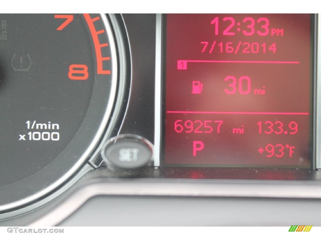 2009 Q5 3.2 Premium Plus quattro - Ice Silver Metallic / Black photo #40