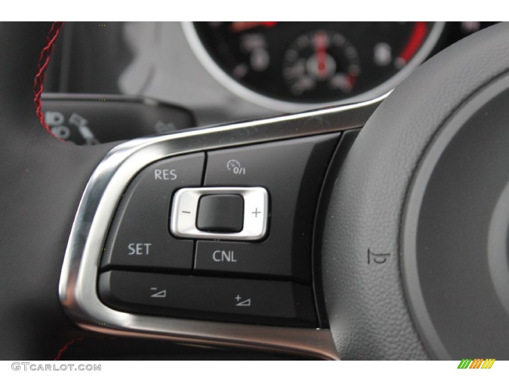 2015 Volkswagen Golf GTI 4-Door 2.0T SE Controls Photo #95462219