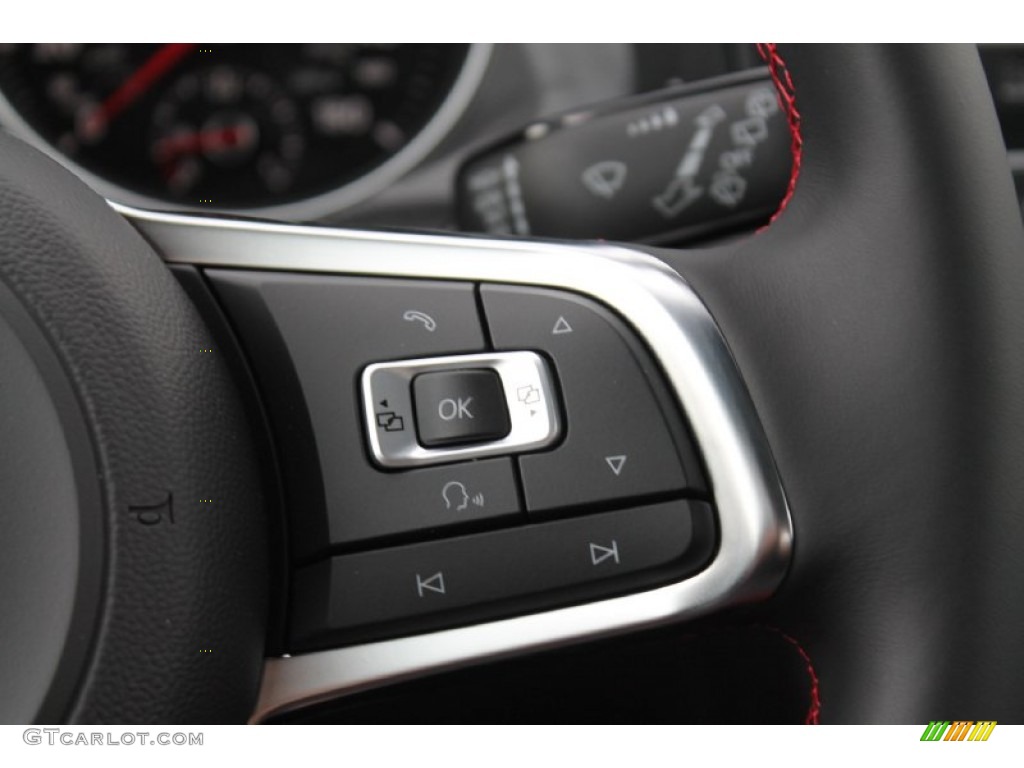 2015 Volkswagen Golf GTI 4-Door 2.0T SE Controls Photo #95462231