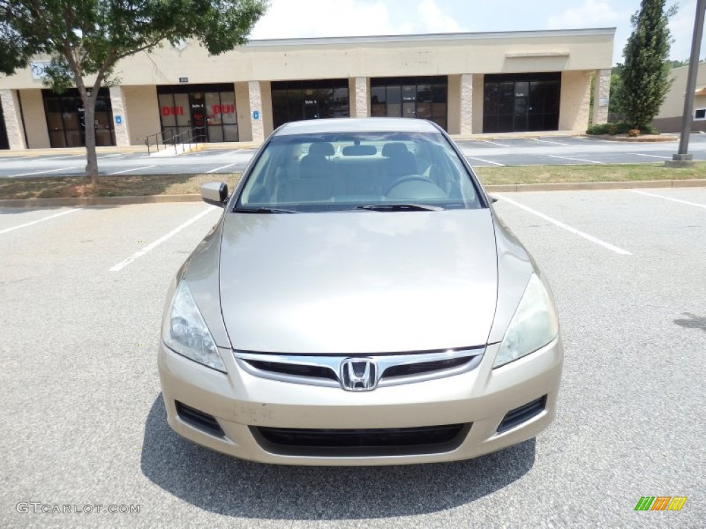 2006 Accord LX Sedan - Desert Mist Metallic / Ivory photo #3
