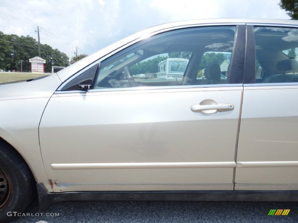 2006 Accord LX Sedan - Desert Mist Metallic / Ivory photo #10