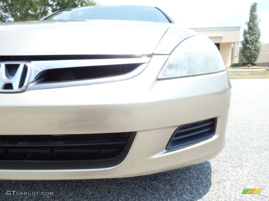 2006 Accord LX Sedan - Desert Mist Metallic / Ivory photo #21