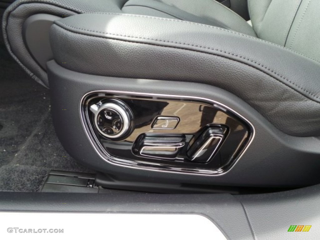 2015 Audi A8 L 3.0T quattro Controls Photo #95464550