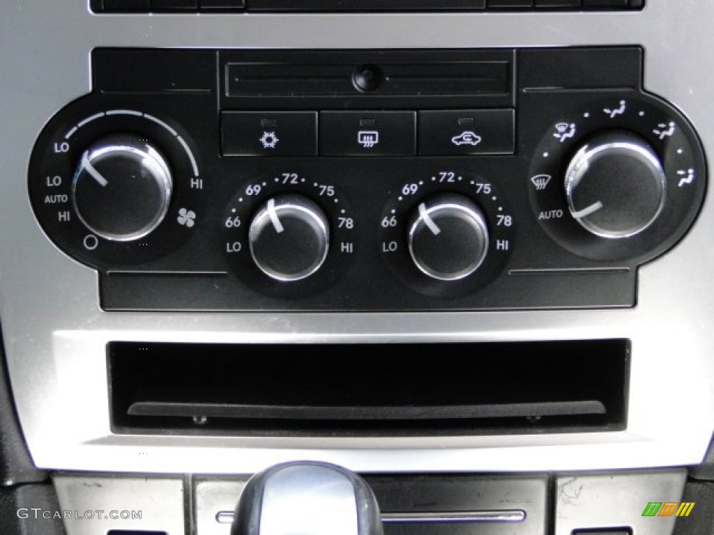 2006 Charger SRT-8 - Brilliant Black Crystal Pearl / Dark Slate Gray/Light Slate Gray photo #18