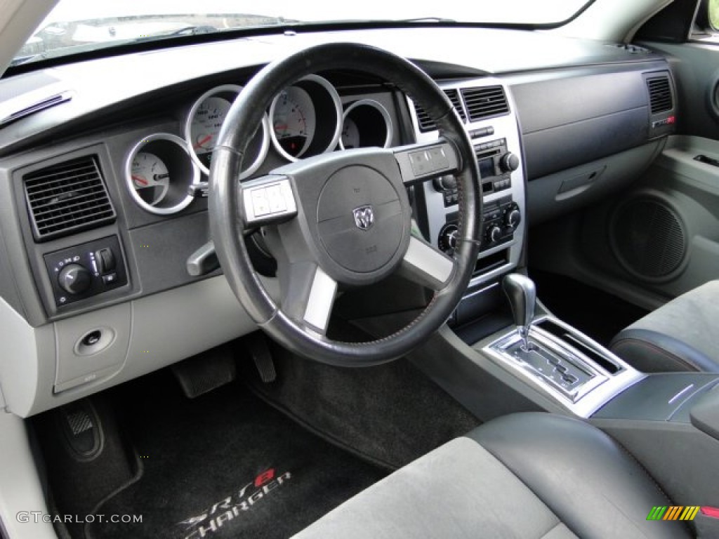 2006 Charger SRT-8 - Brilliant Black Crystal Pearl / Dark Slate Gray/Light Slate Gray photo #33