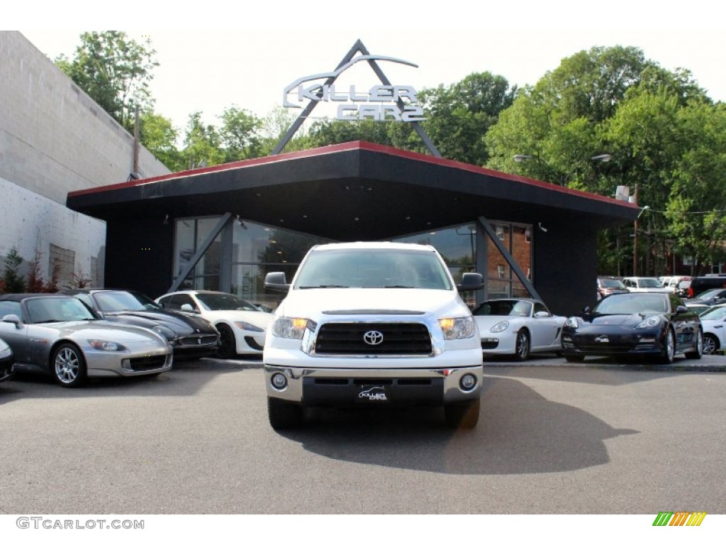 2008 Tundra SR5 Double Cab 4x4 - Super White / Beige photo #2