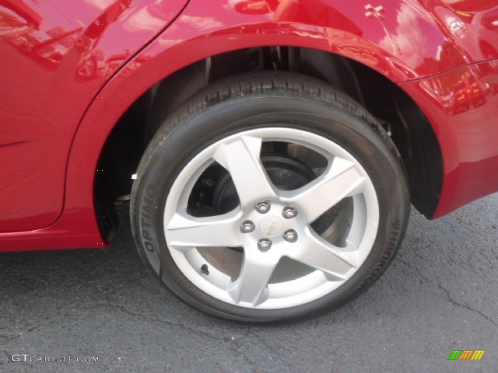 2013 Chevrolet Sonic LTZ Sedan Wheel Photos