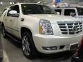 White Diamond - Escalade ESV AWD Photo No. 1