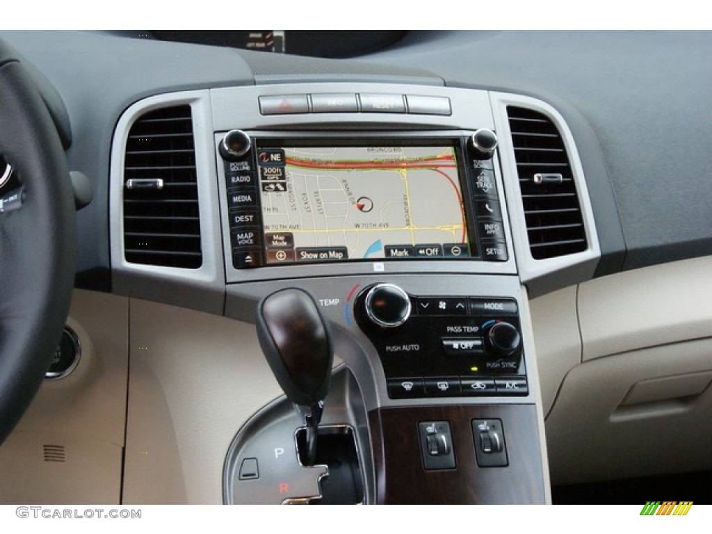 2014 Toyota Venza Limited Controls Photos