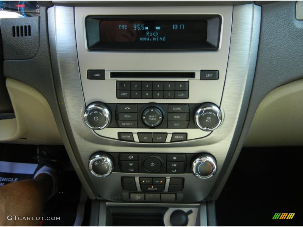 2012 Ford Fusion SE Controls Photo #95483514