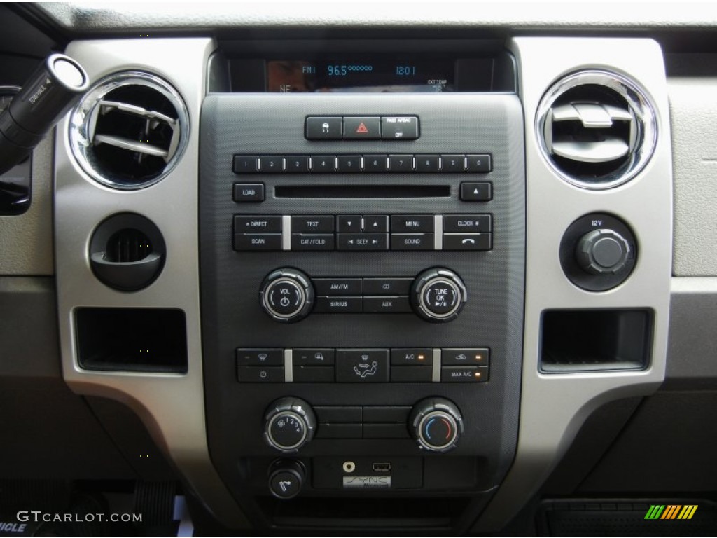 2010 F150 XLT SuperCab - Red Candy Metallic / Medium Stone photo #22