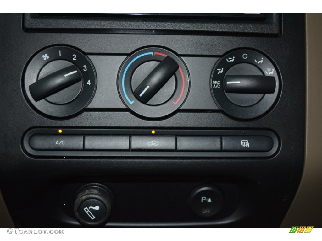 2006 F150 XLT SuperCrew 4x4 - Oxford White / Tan photo #22