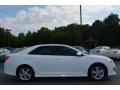 Super White - Camry SE Photo No. 2