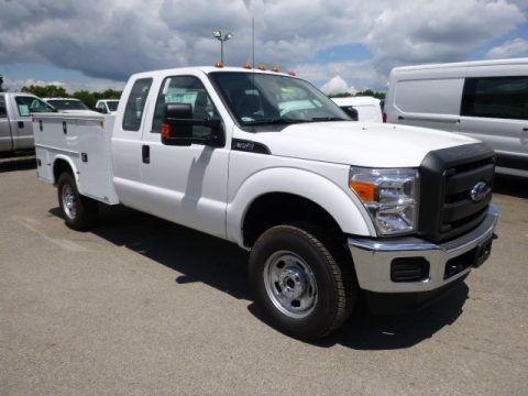 2015 Ford F350 Super Duty XL Super Cab 4x4 Utility Data, Info and Specs