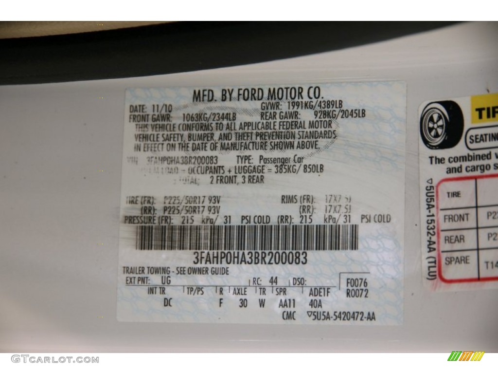 2011 Fusion Color Code UG for White Platinum Tri-Coat Photo #95490773