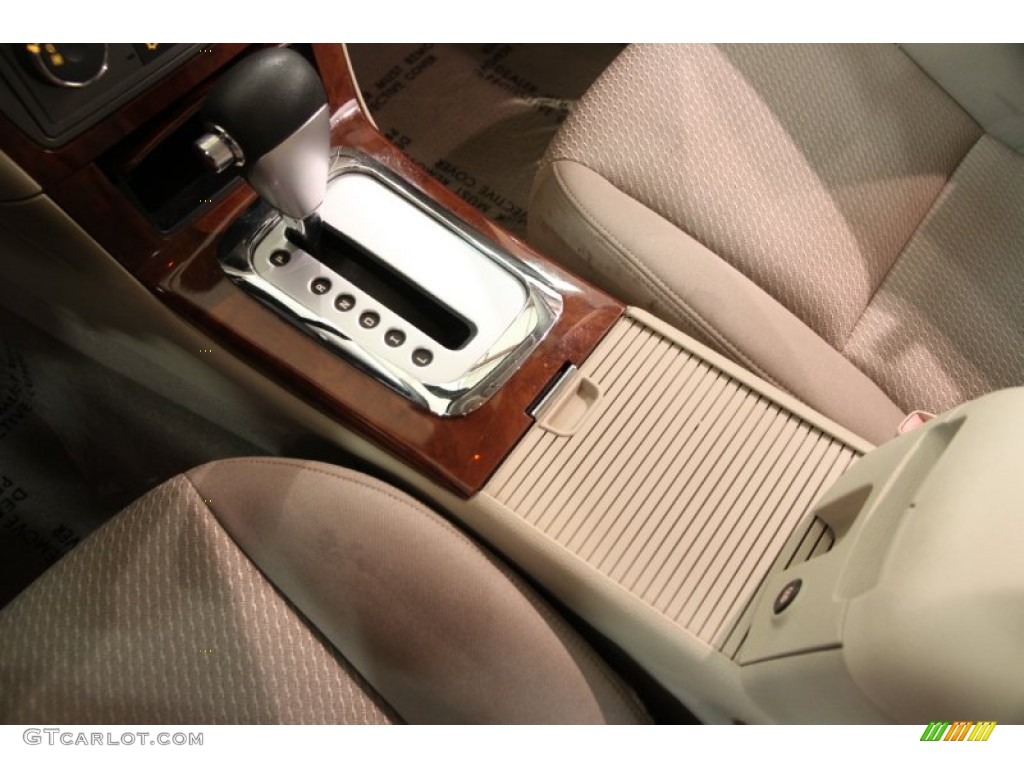 2007 Aura XE - Cream White / Tan photo #9