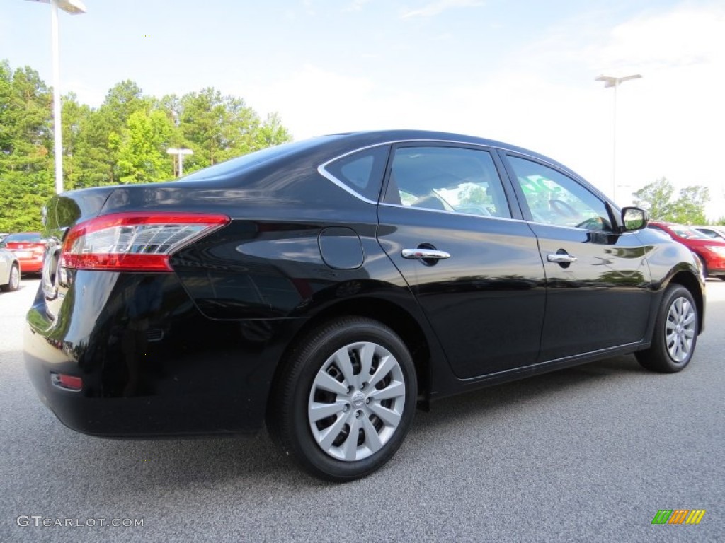 2014 Sentra S - Super Black / Charcoal photo #5