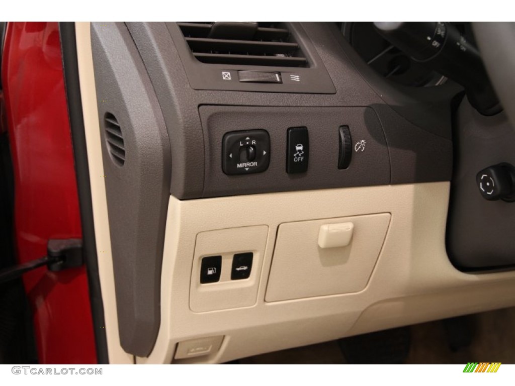 2012 Lexus ES 350 Controls Photo #95493995