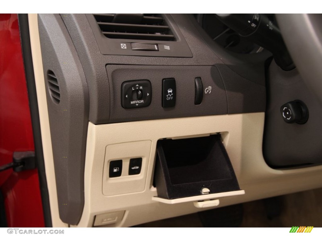 2012 Lexus ES 350 Controls Photo #95494019