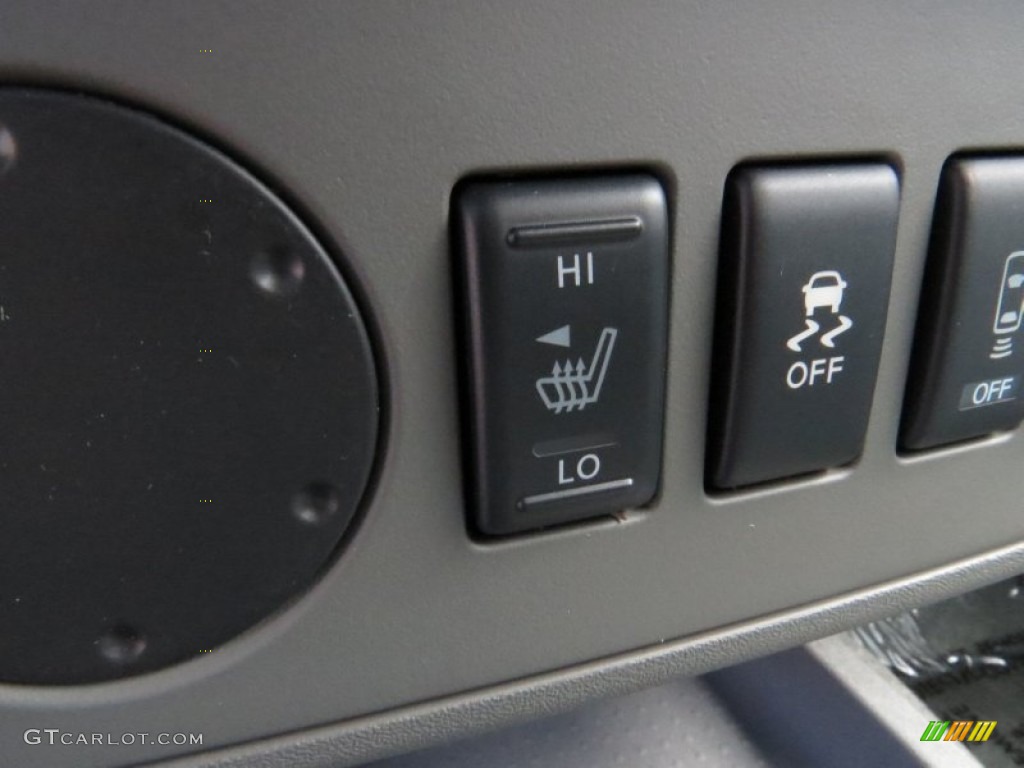 2014 Frontier SV Crew Cab - Night Armor / Steel photo #15